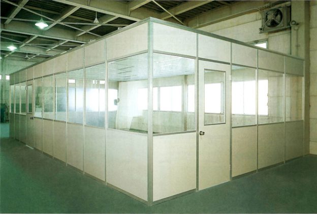 工場内 倉庫内に部屋を作るパーテーション オフィス作りブログ 大阪 泉佐野 岸和田 堺でオフィス環境作りなら平善